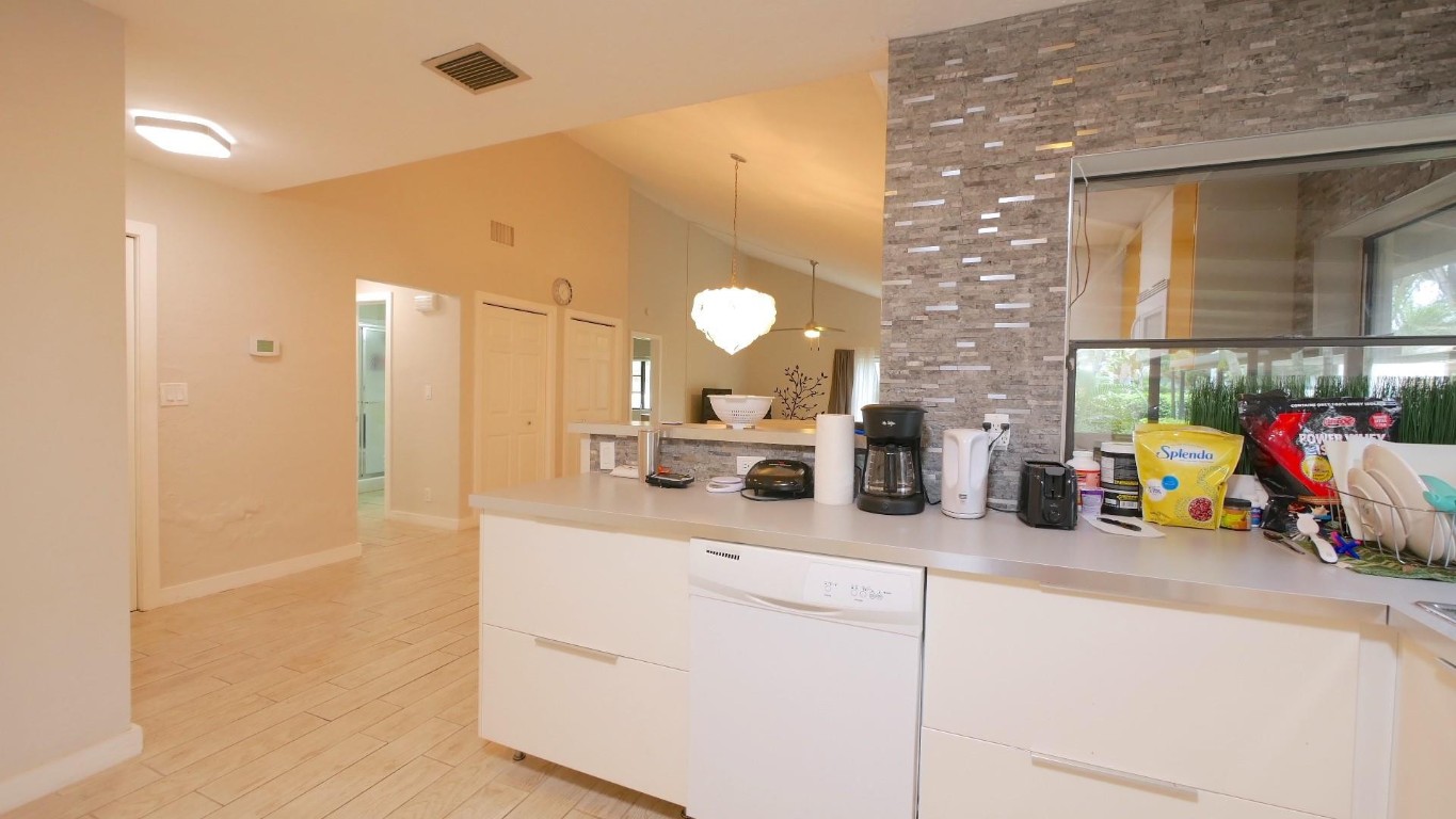 hills of inverrary - Residential