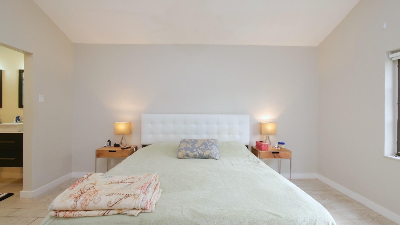 hills of inverrary - Residential