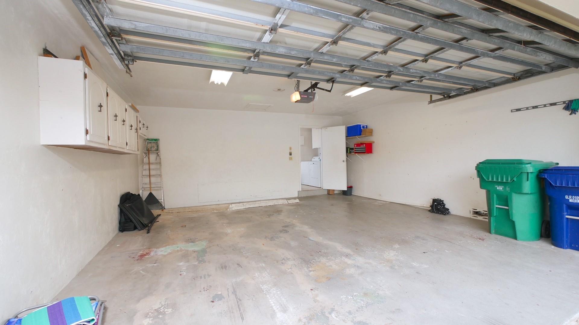 hills of inverrary - Residential