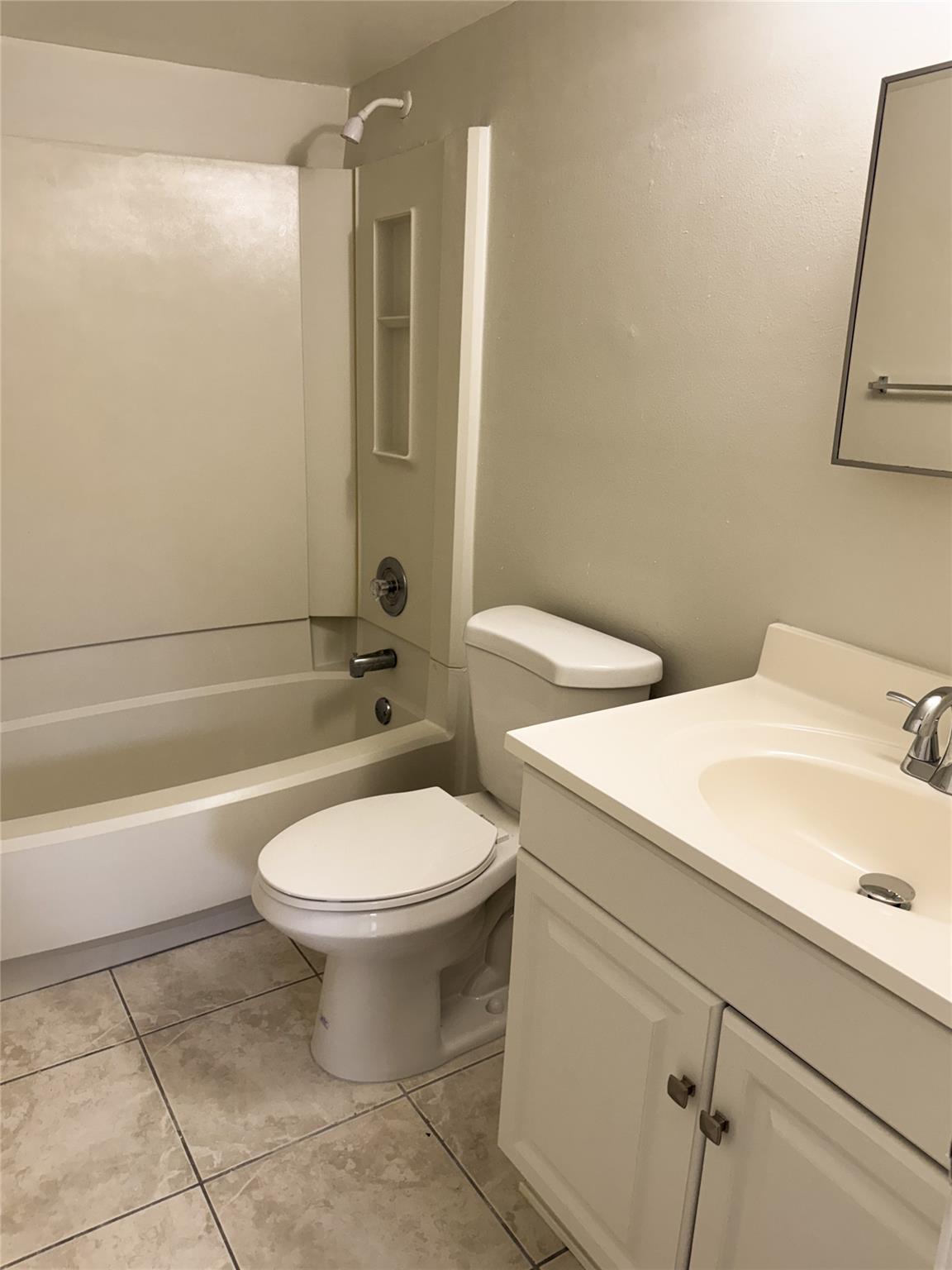 Coral Spgs Tower Club II - Residential Lease