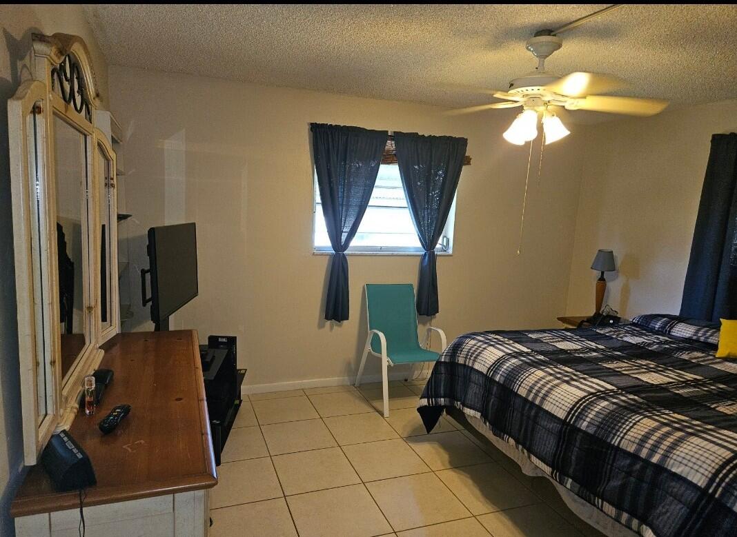 LAKE CLARKE GARDENS CONDO 2 - Residential