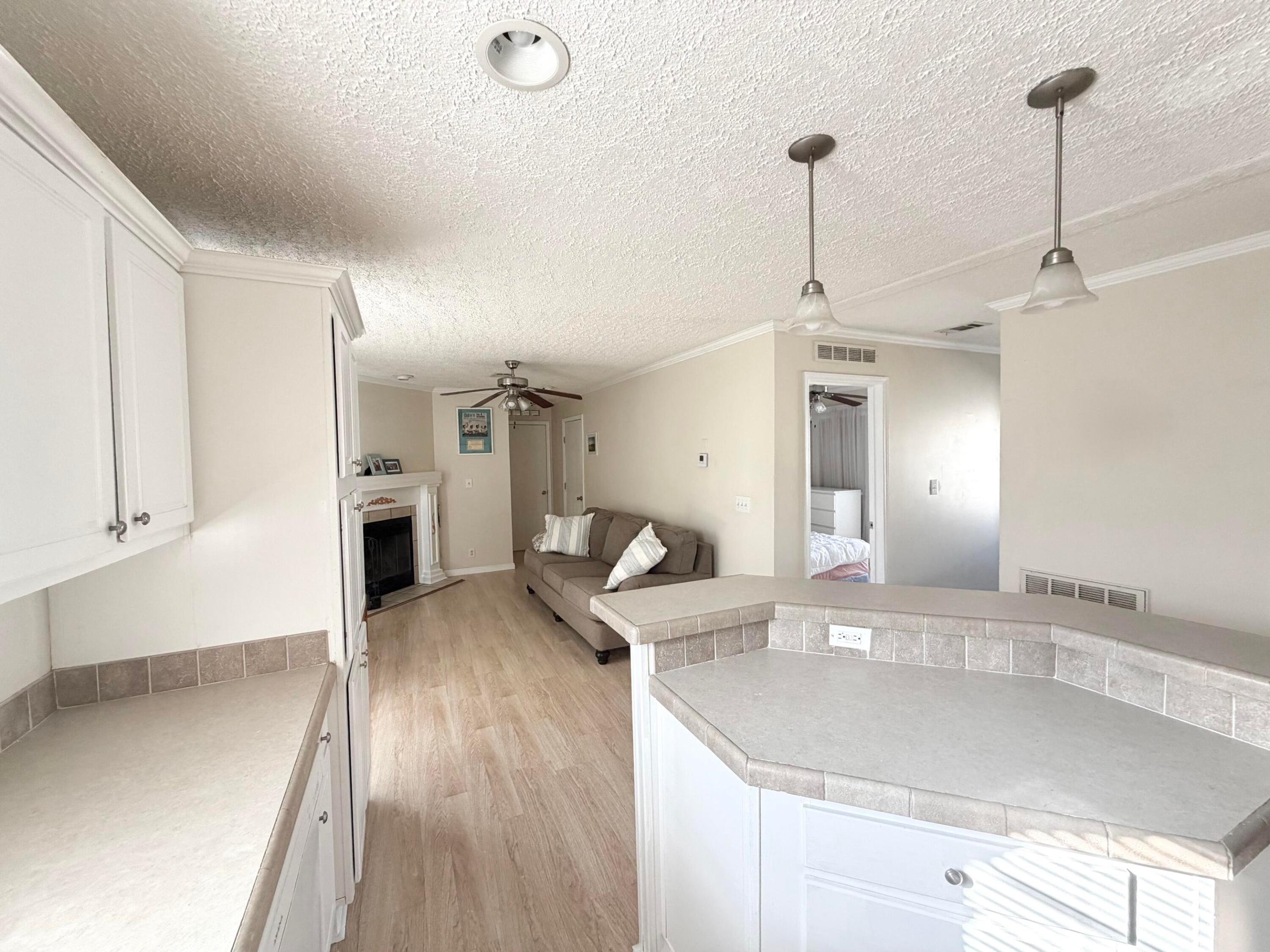 RAVENSWOOD ESTATES & MARINAS - Residential