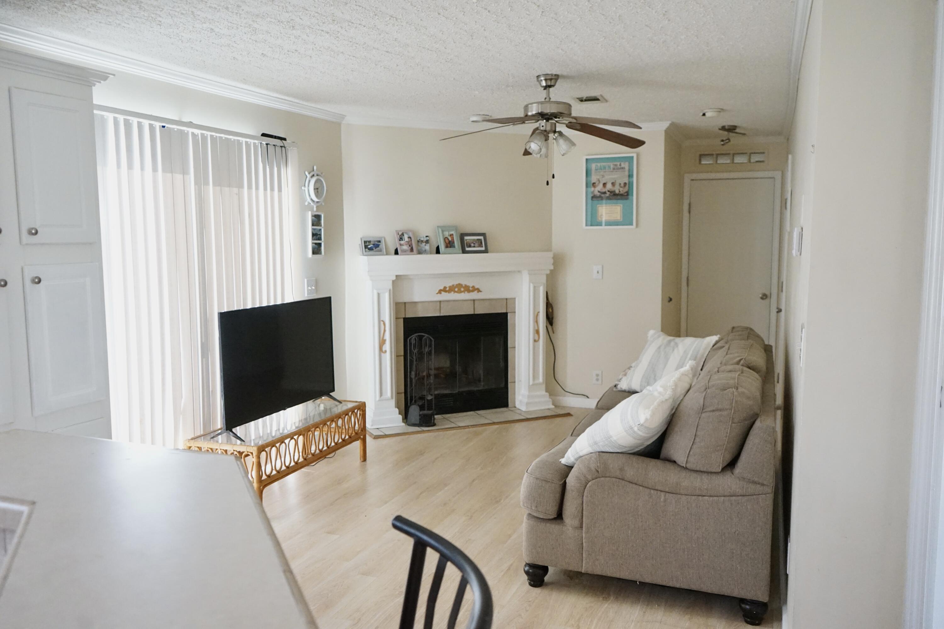RAVENSWOOD ESTATES & MARINAS - Residential