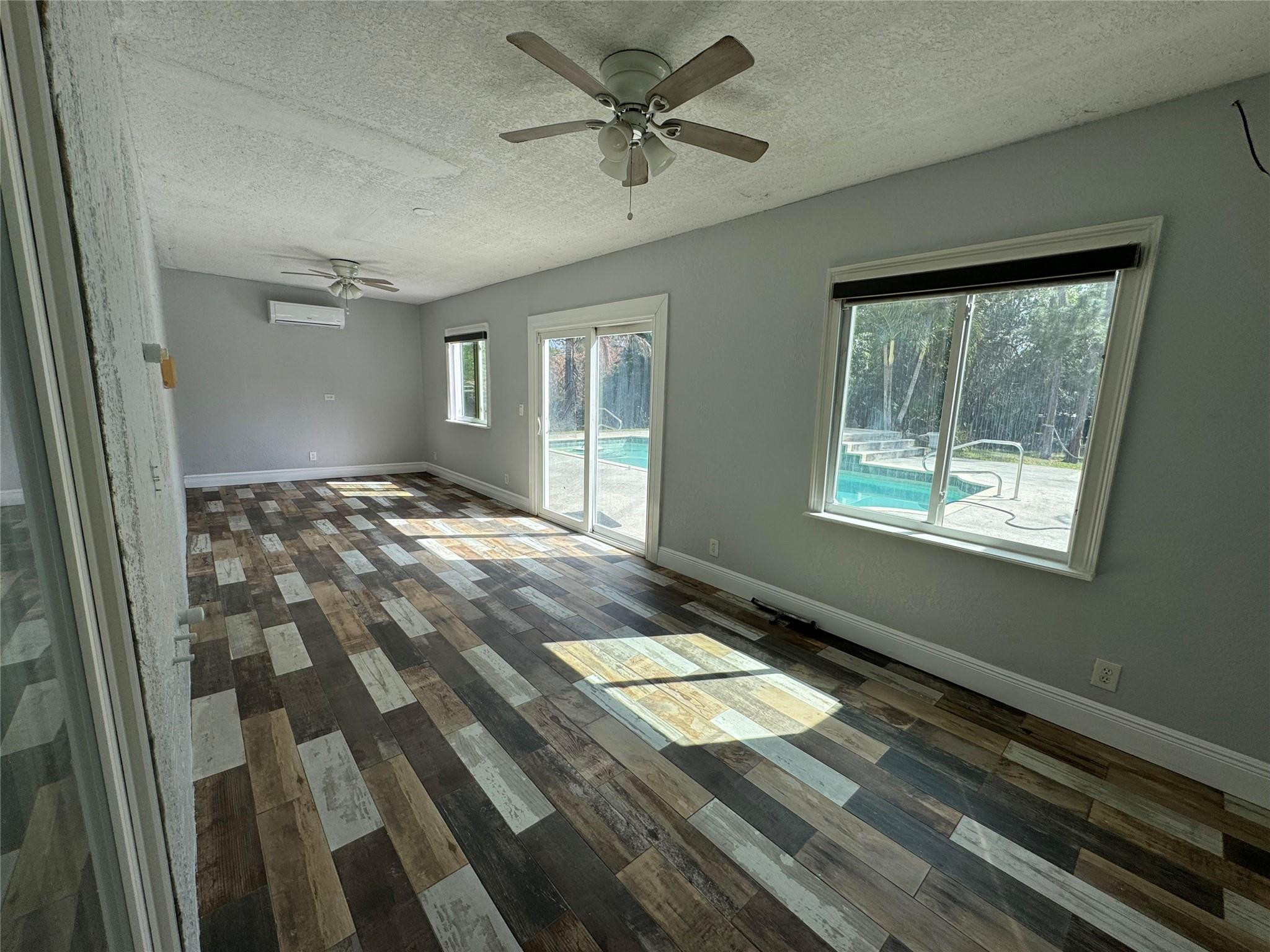 12146 Orange Boulevard