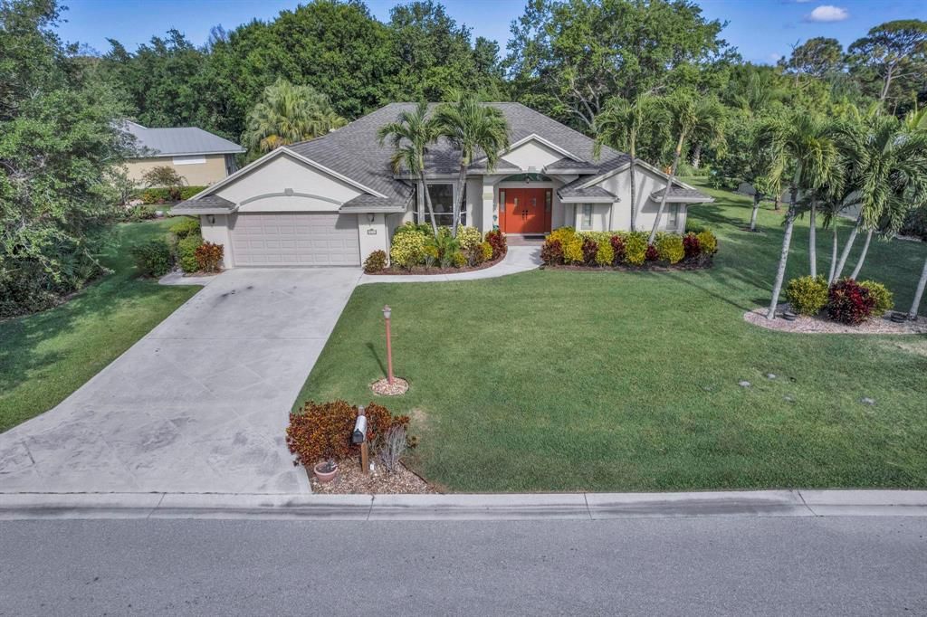 Photo of 510 SE Southwood Trail, Stuart, FL 34997 (MLS # R10791766)
