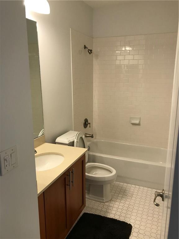 Village at Sailboat Bend - Residential Lease