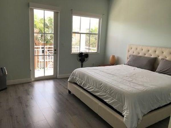 Village at Sailboat Bend - Residential Lease