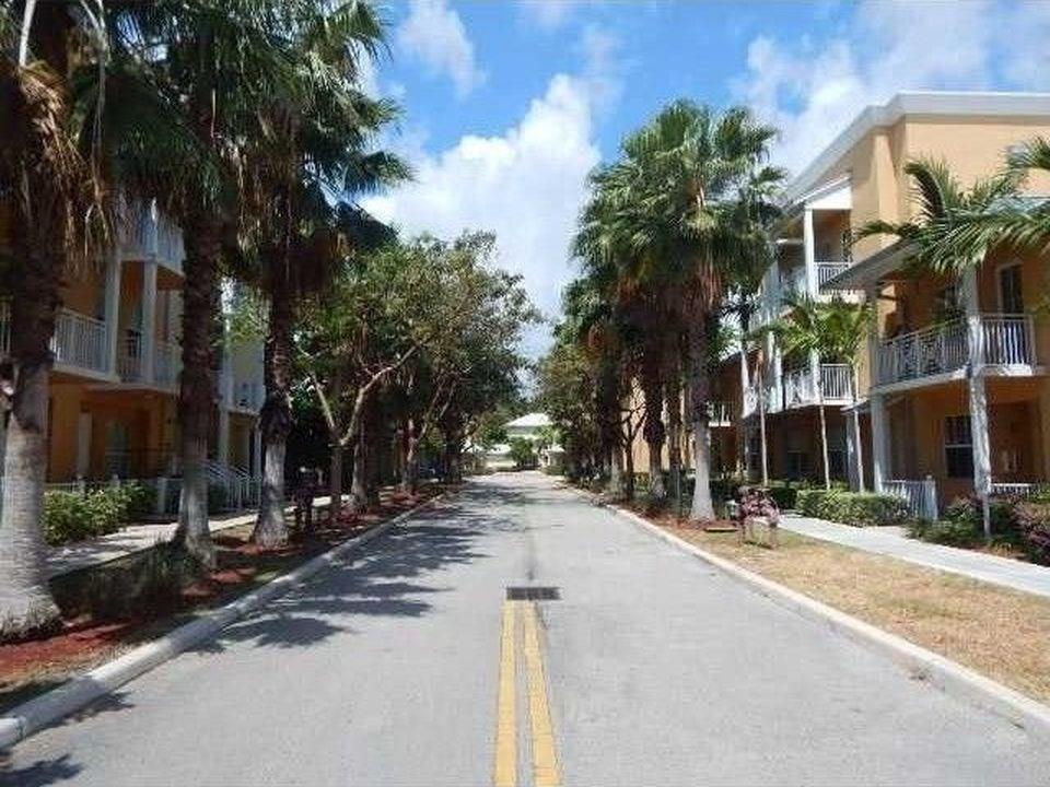 Village at Sailboat Bend - Residential Lease