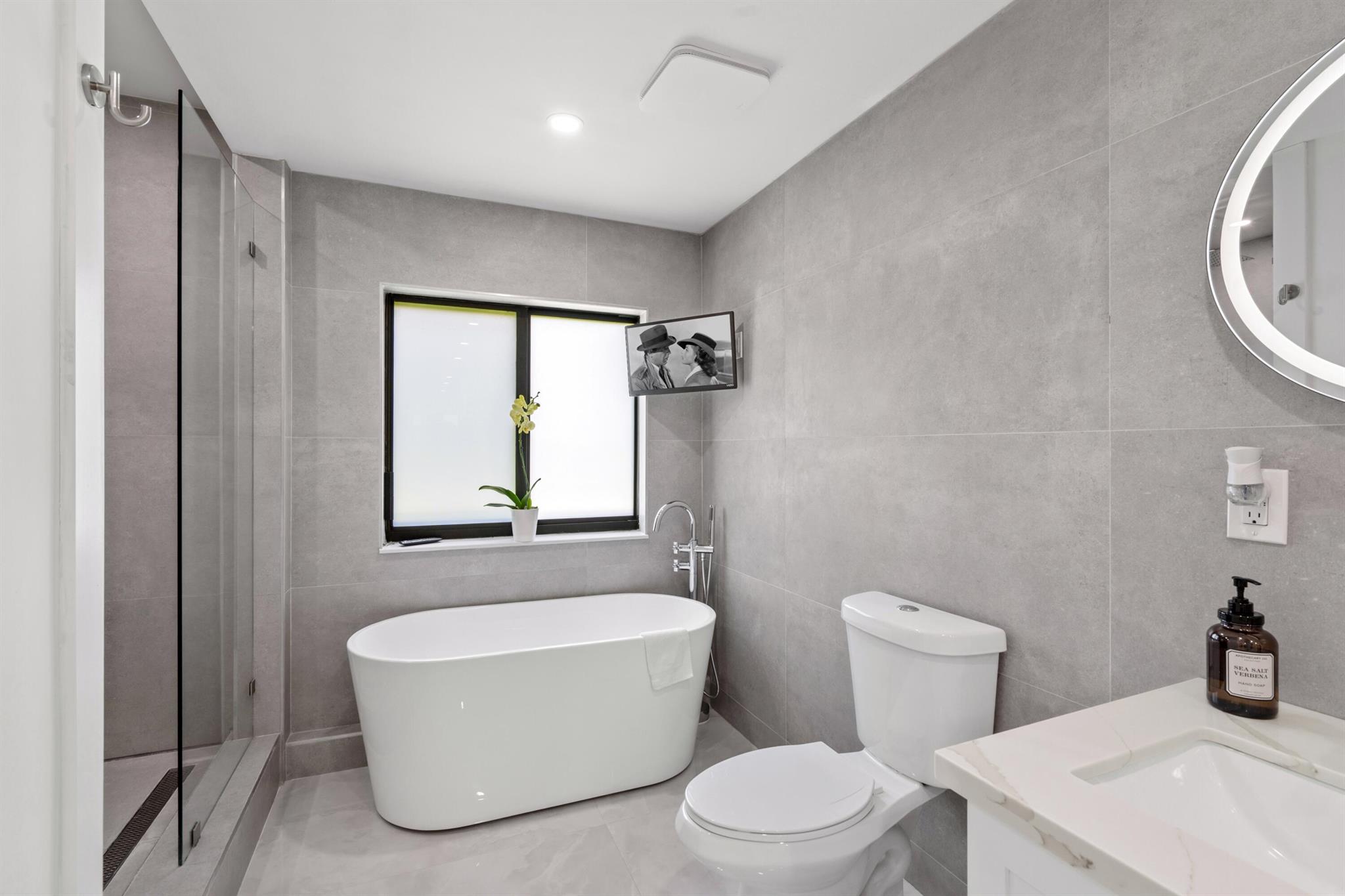 WATERWAY NORTH CONDO - Residential