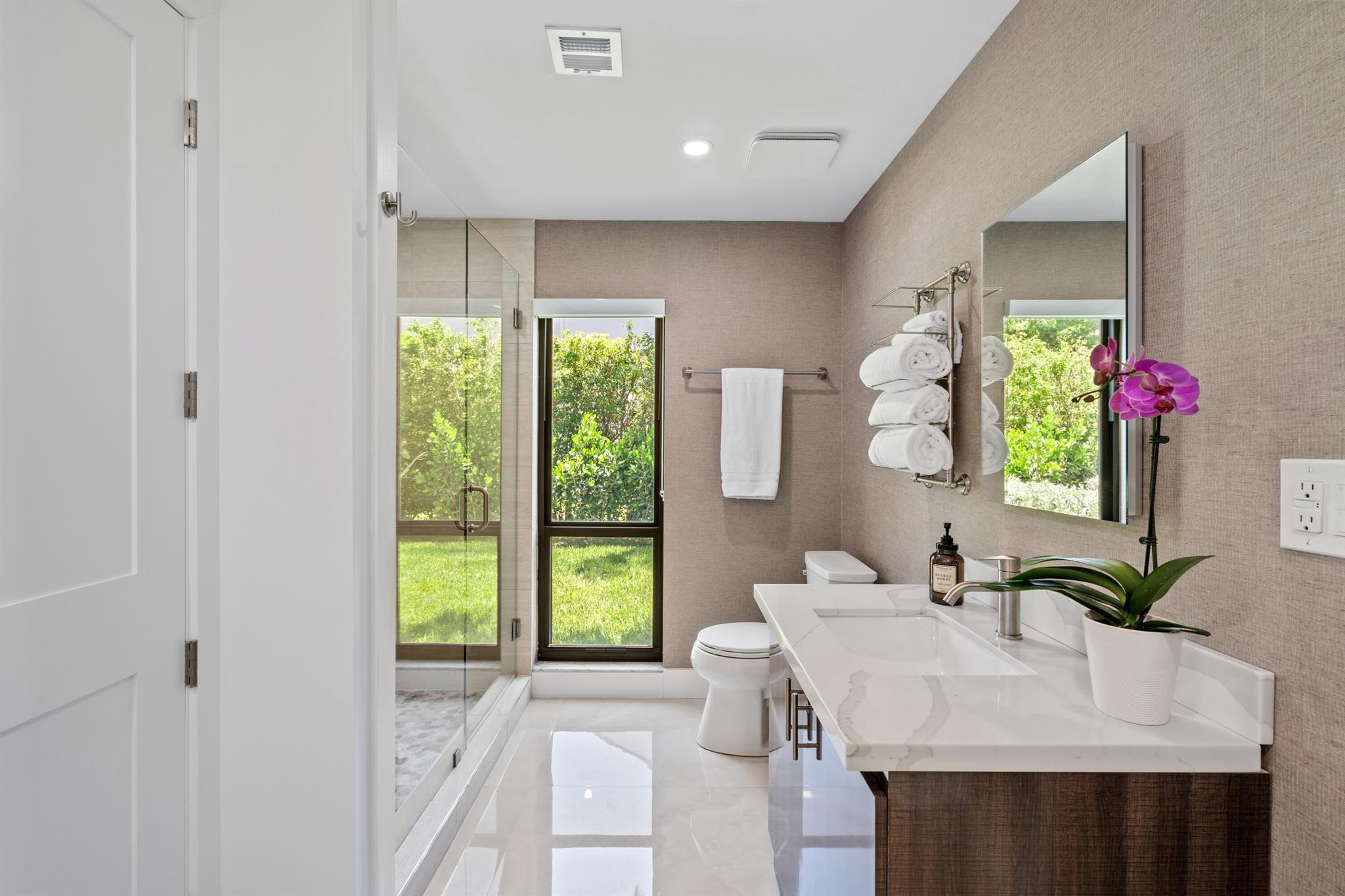 WATERWAY NORTH CONDO - Residential