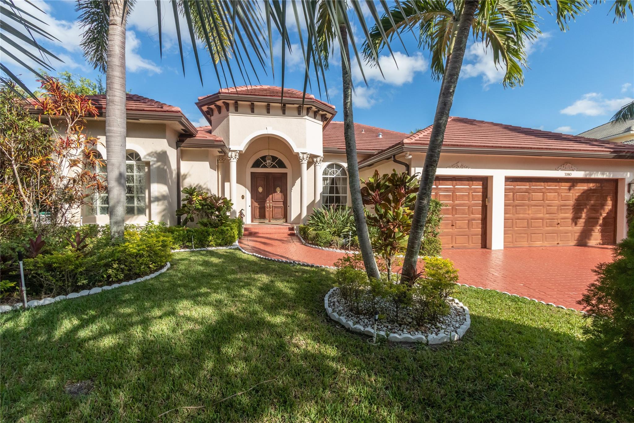 ABSOLUTELY FABULOUS!!! This Beautiful Estate home offers a 2018 Roof with many upgrades. You need to see to appreciate. This 4 bedroom 3 full bath home with a 3 car garage boast 2782 square feet under air. Marble floors in main areas and wood flooring in the bedrooms. Kitchen has real wood cabinets with marble countertops. Very large Master bedroom with his and her walk in closets. Master bath has been completely redone, marble floors, granite countertops and bidet. Great home for a family or anyone that loves lots of space. Meticulously maintained.