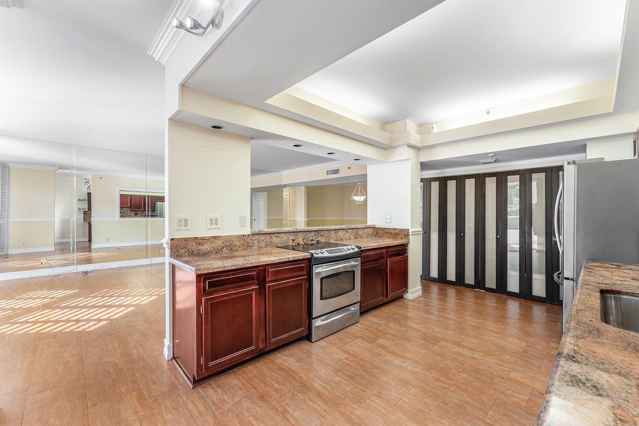 HILLSBORO OCEAN CLUB COND - Residential