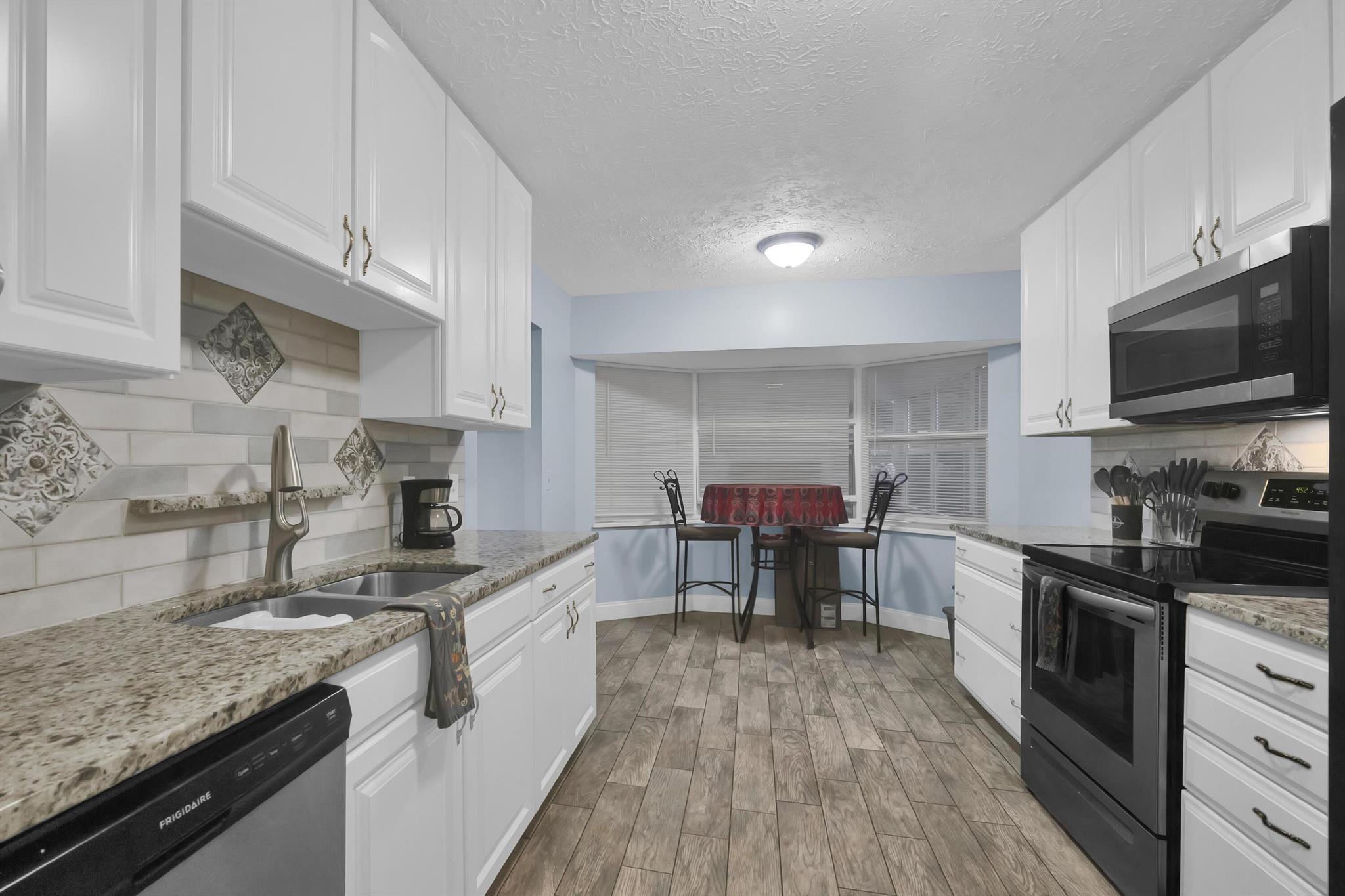 PORT ST LUCIE SECTION 40 - Residential