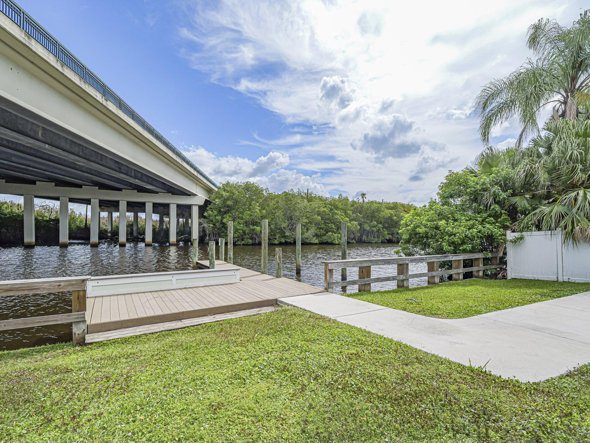 PORT ST LUCIE SECTION 3 - Residential