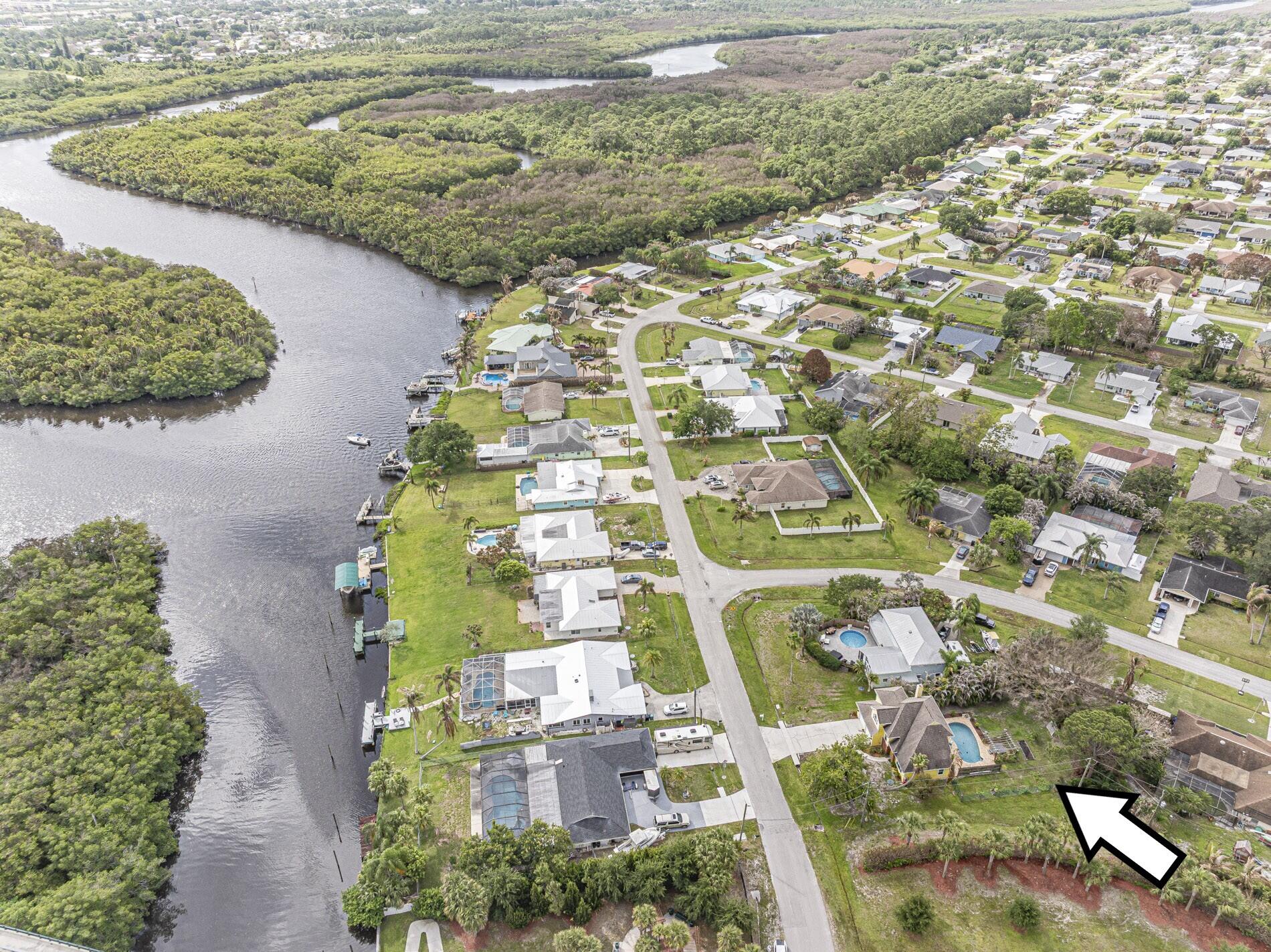 PORT ST LUCIE SECTION 3 - Residential