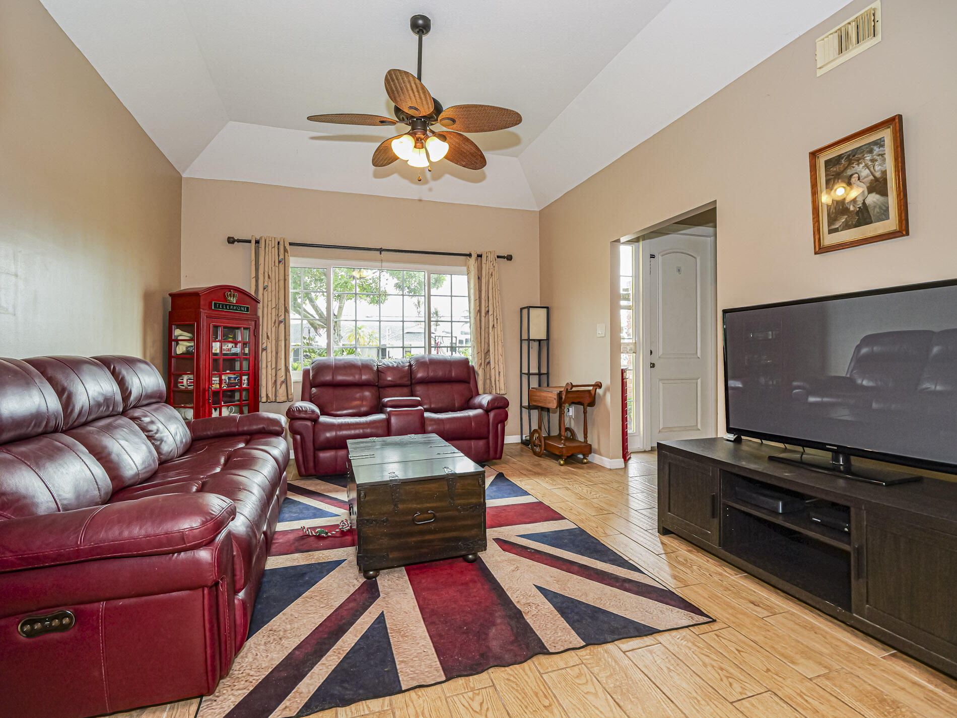 PORT ST LUCIE SECTION 3 - Residential