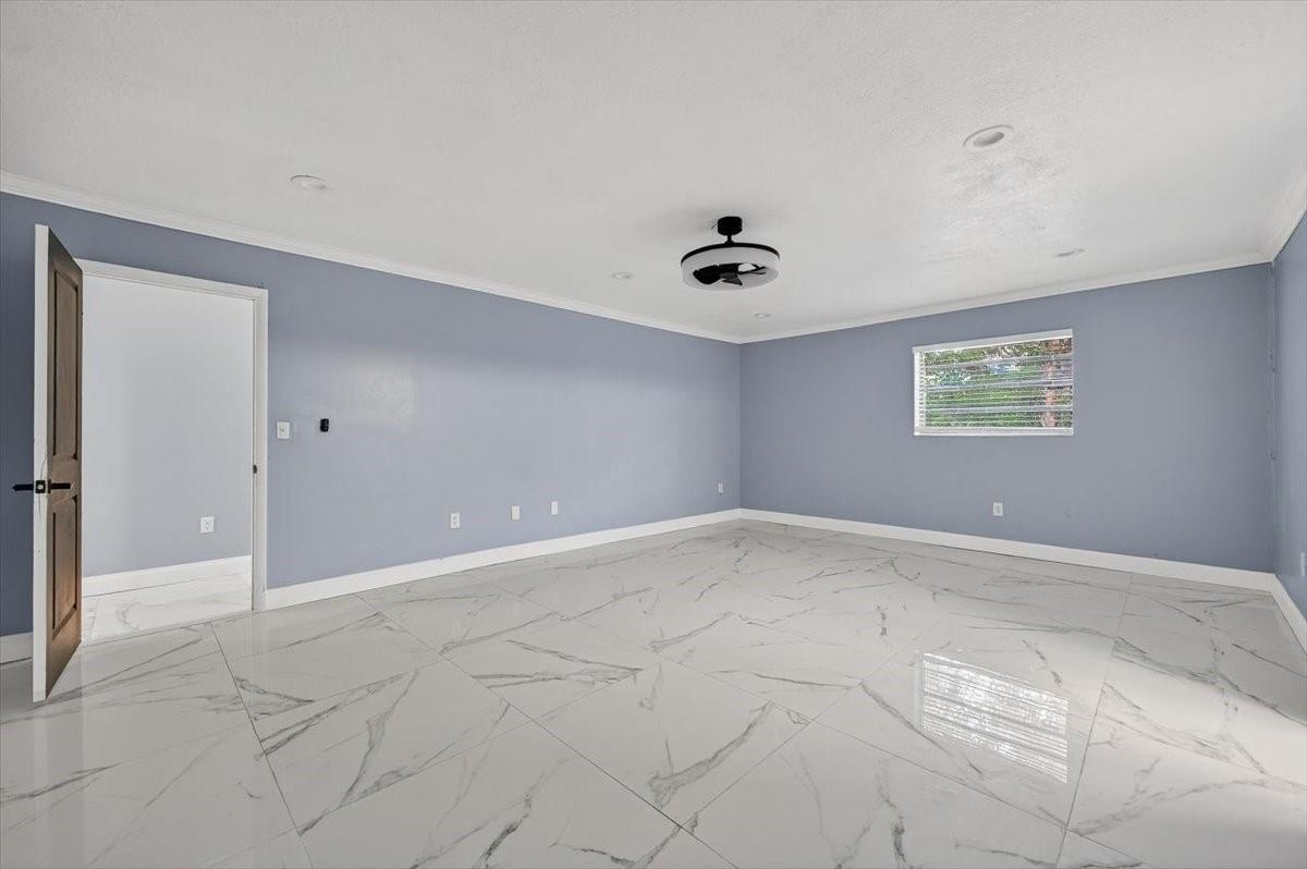 Biscayne Gardens Sec A - Residential Lease