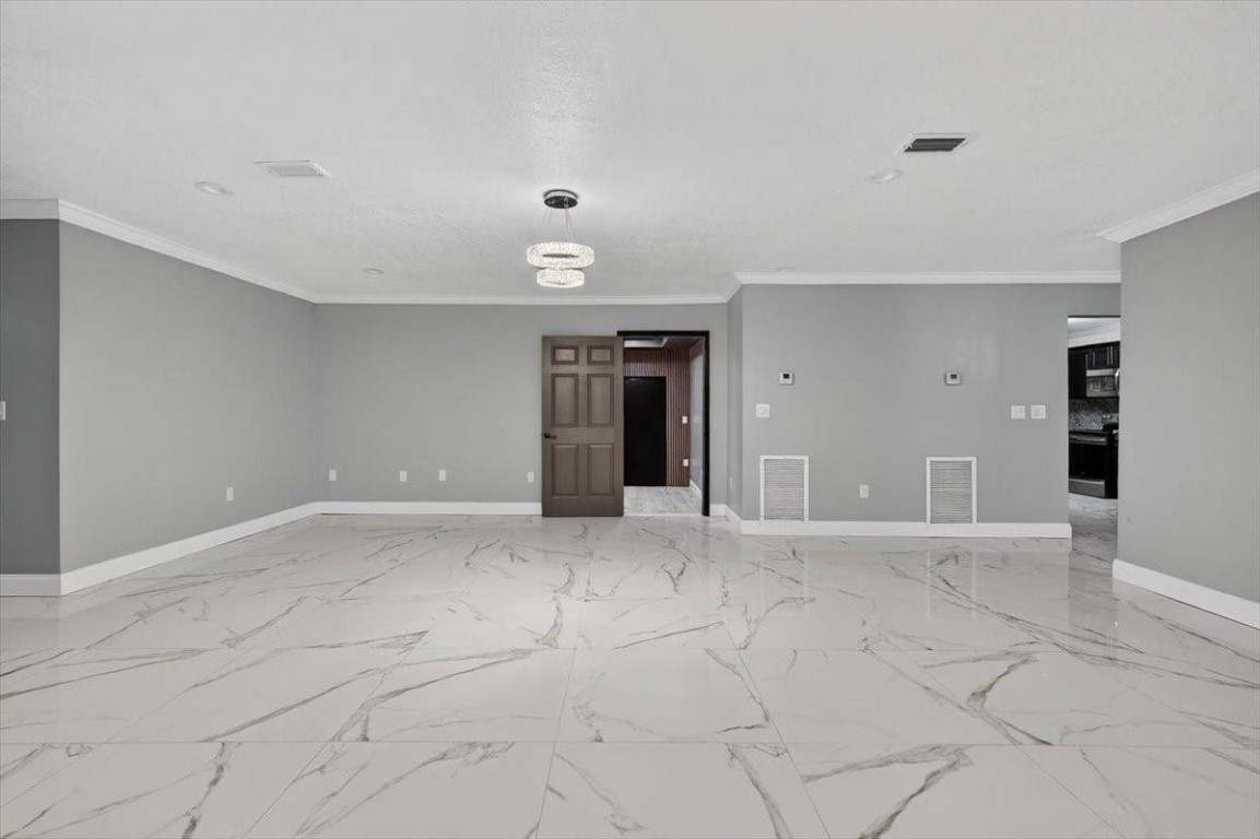 Biscayne Gardens Sec A - Residential Lease