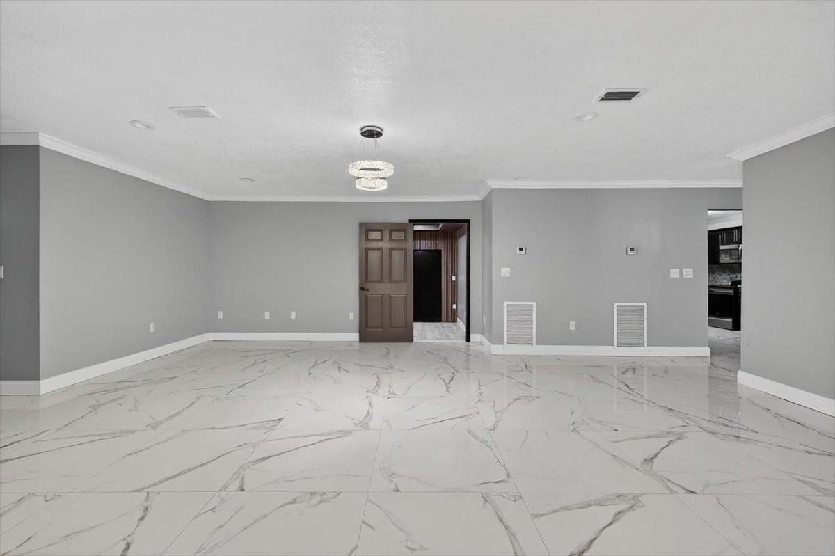 Biscayne Gardens Sec A - Residential Lease