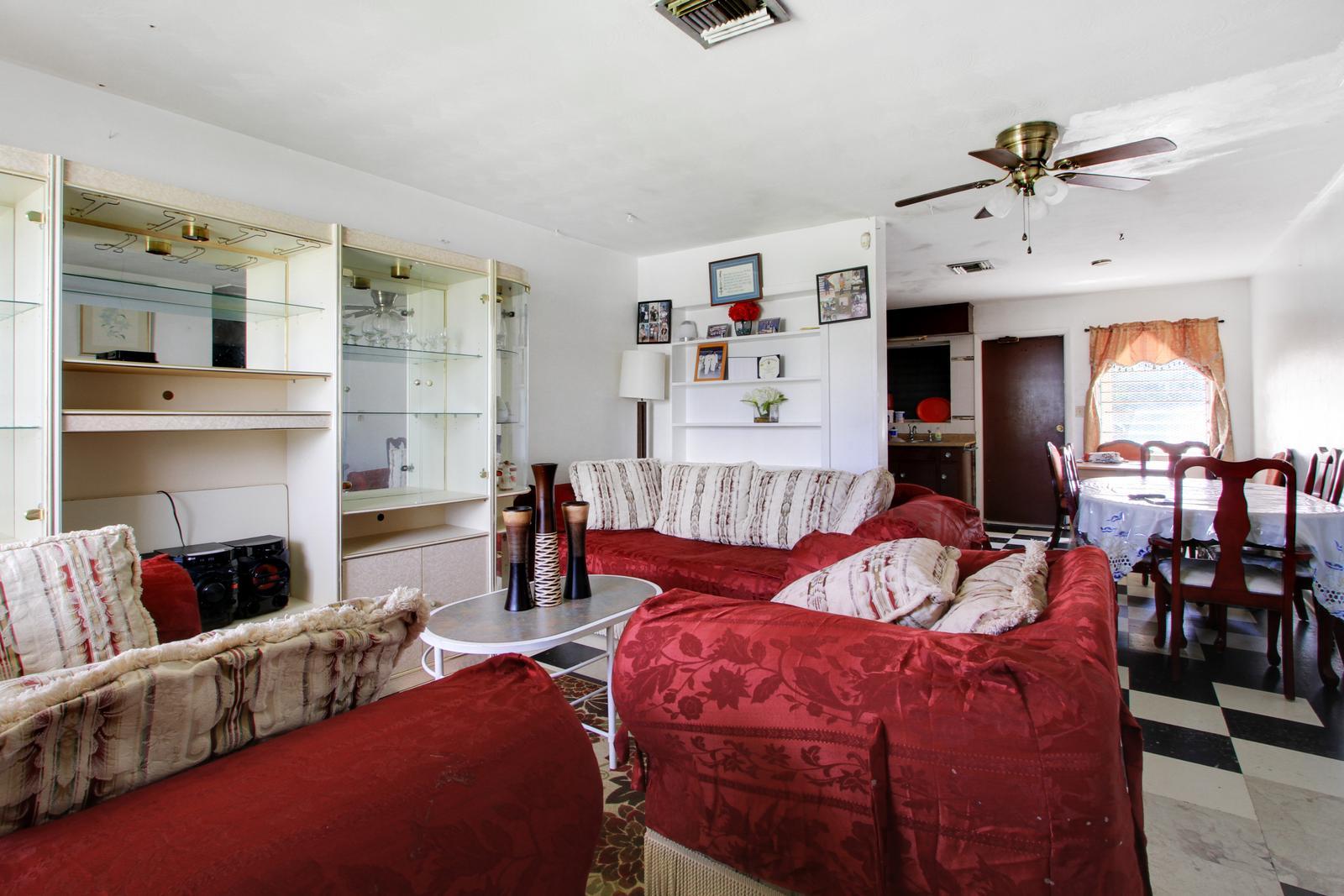 KELSEY CITY - Residential Income