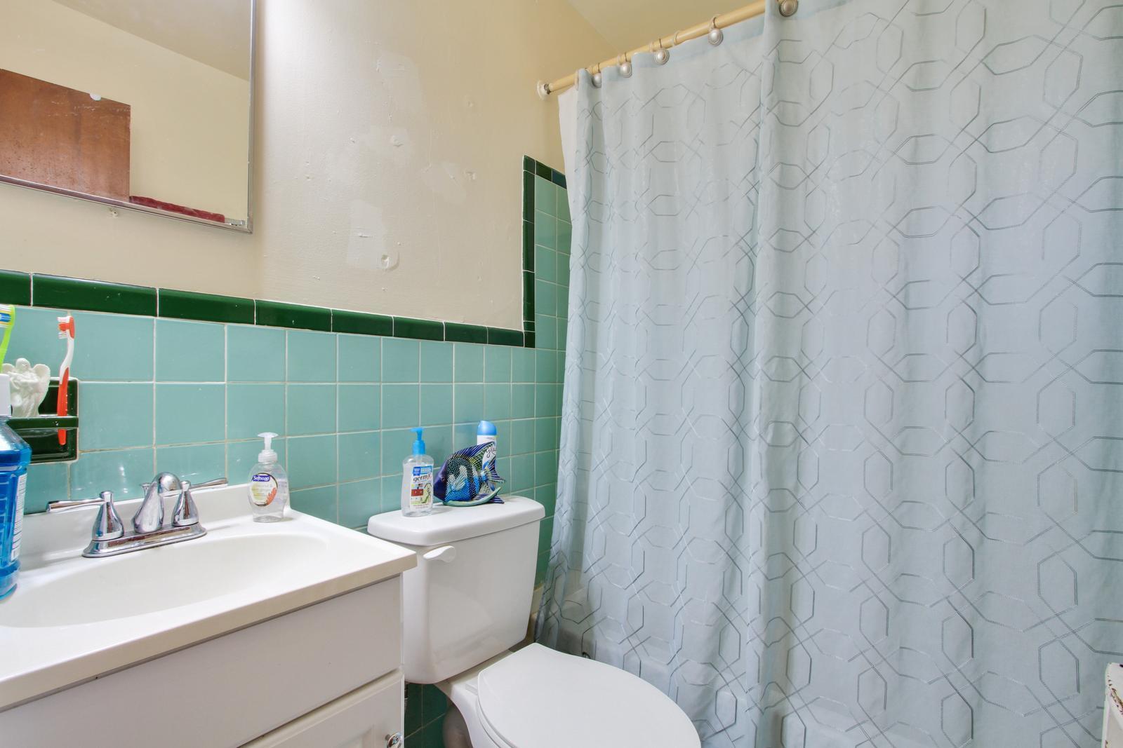 KELSEY CITY - Residential Income