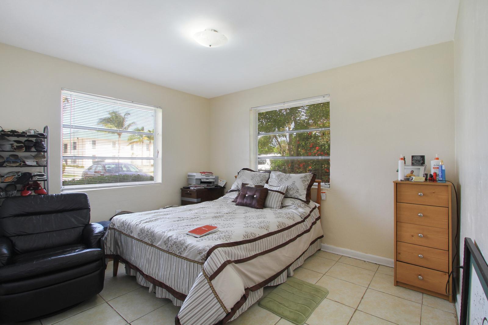 KELSEY CITY - Residential Income