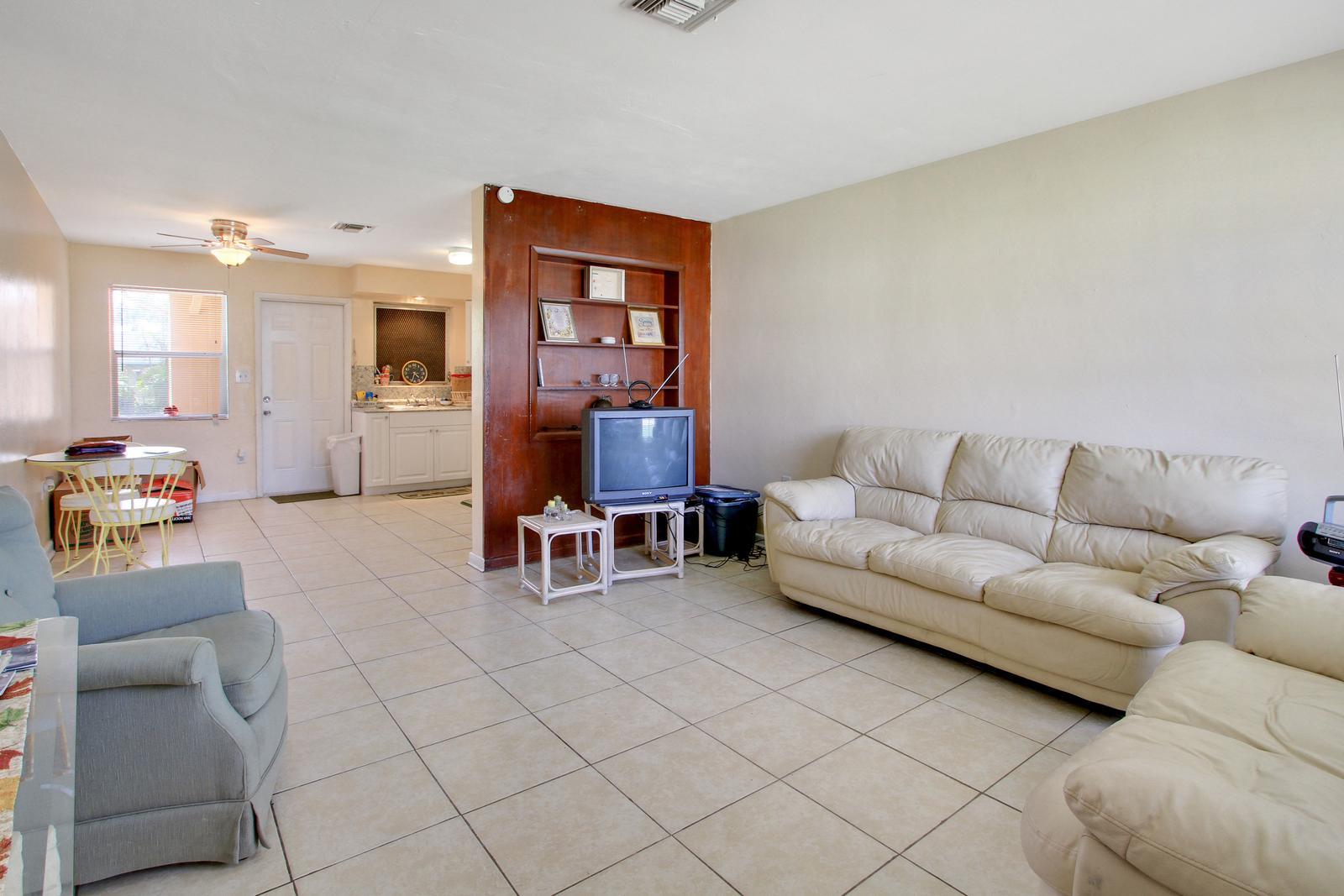 KELSEY CITY - Residential Income