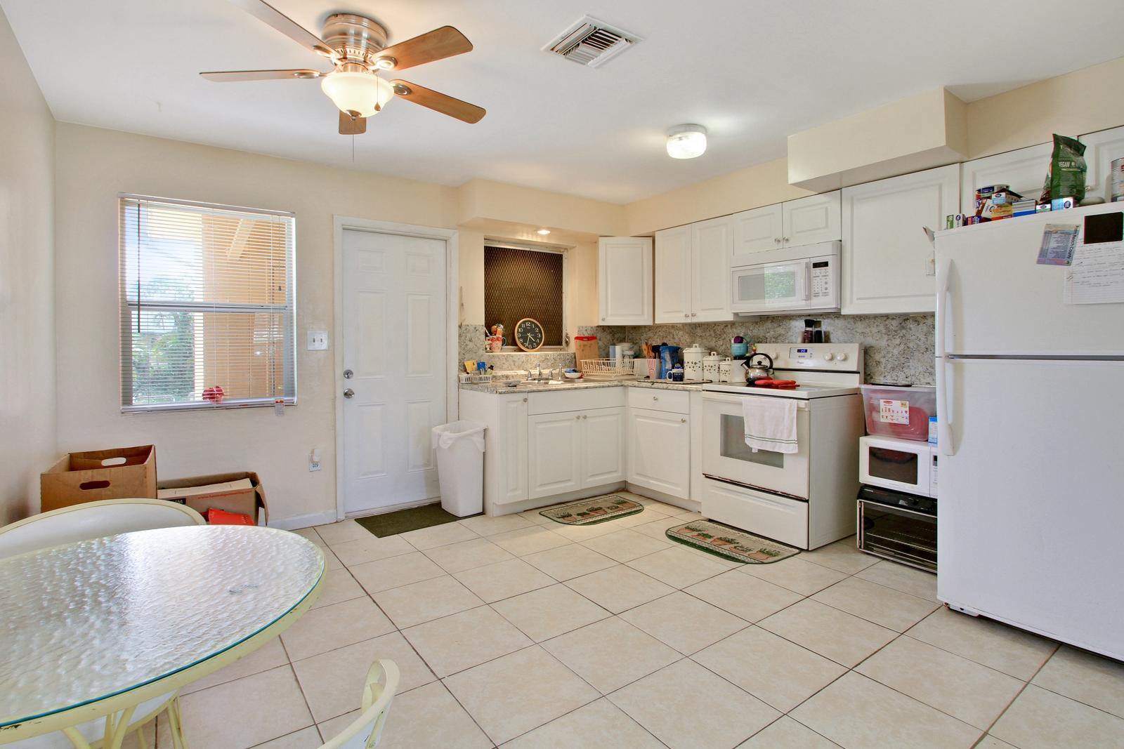 KELSEY CITY - Residential Income