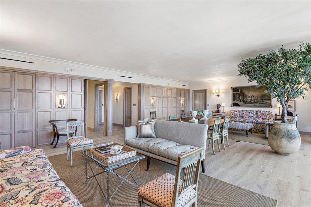 LOWELL HOUSE CONDO LTS 53 - Residential