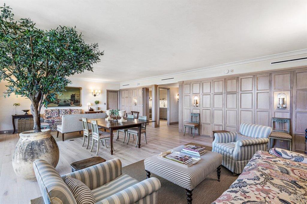 LOWELL HOUSE CONDO LTS 53 - Residential