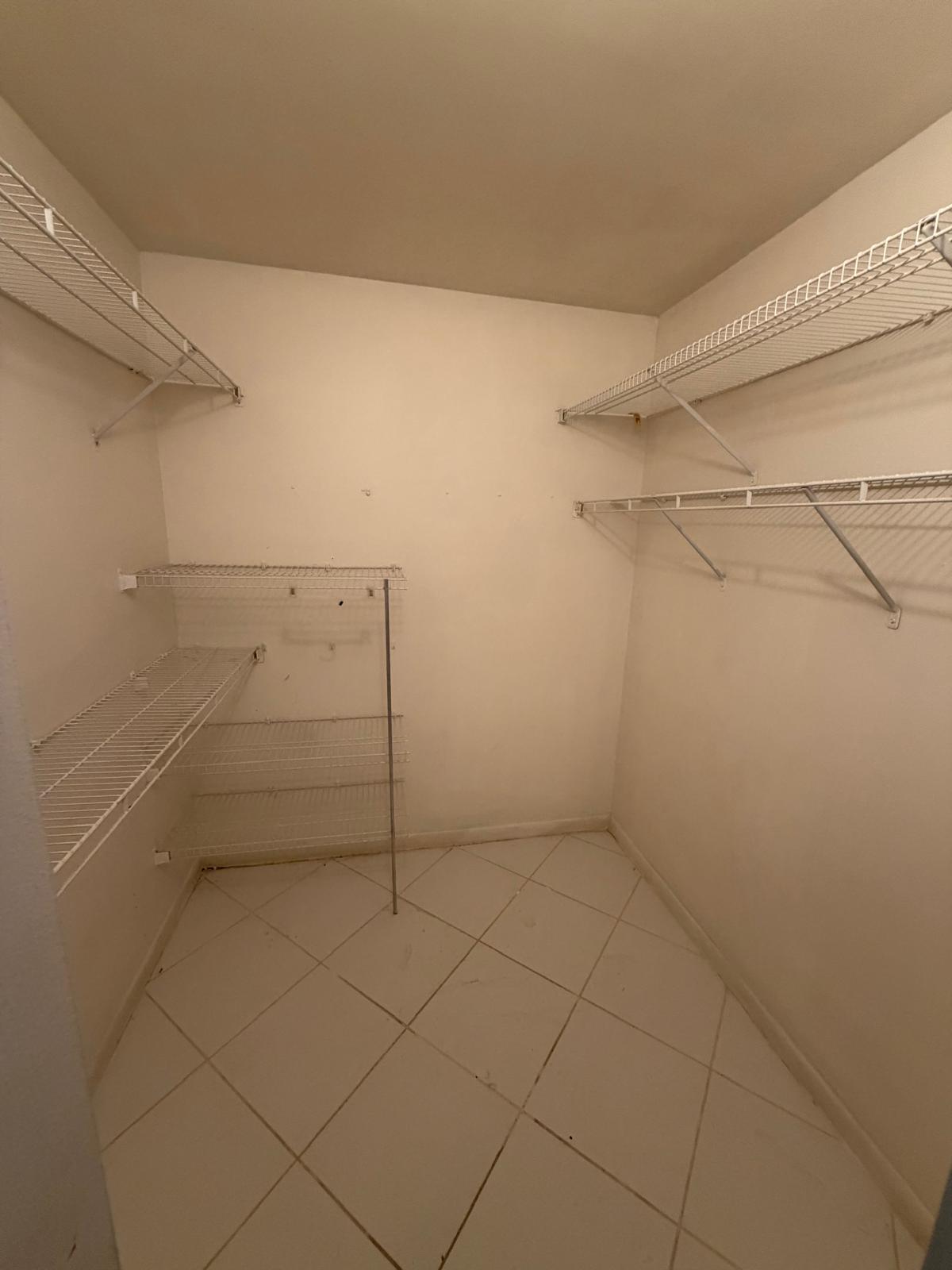 ANTIGUA VILLAGE II B CONDO - Residential Lease