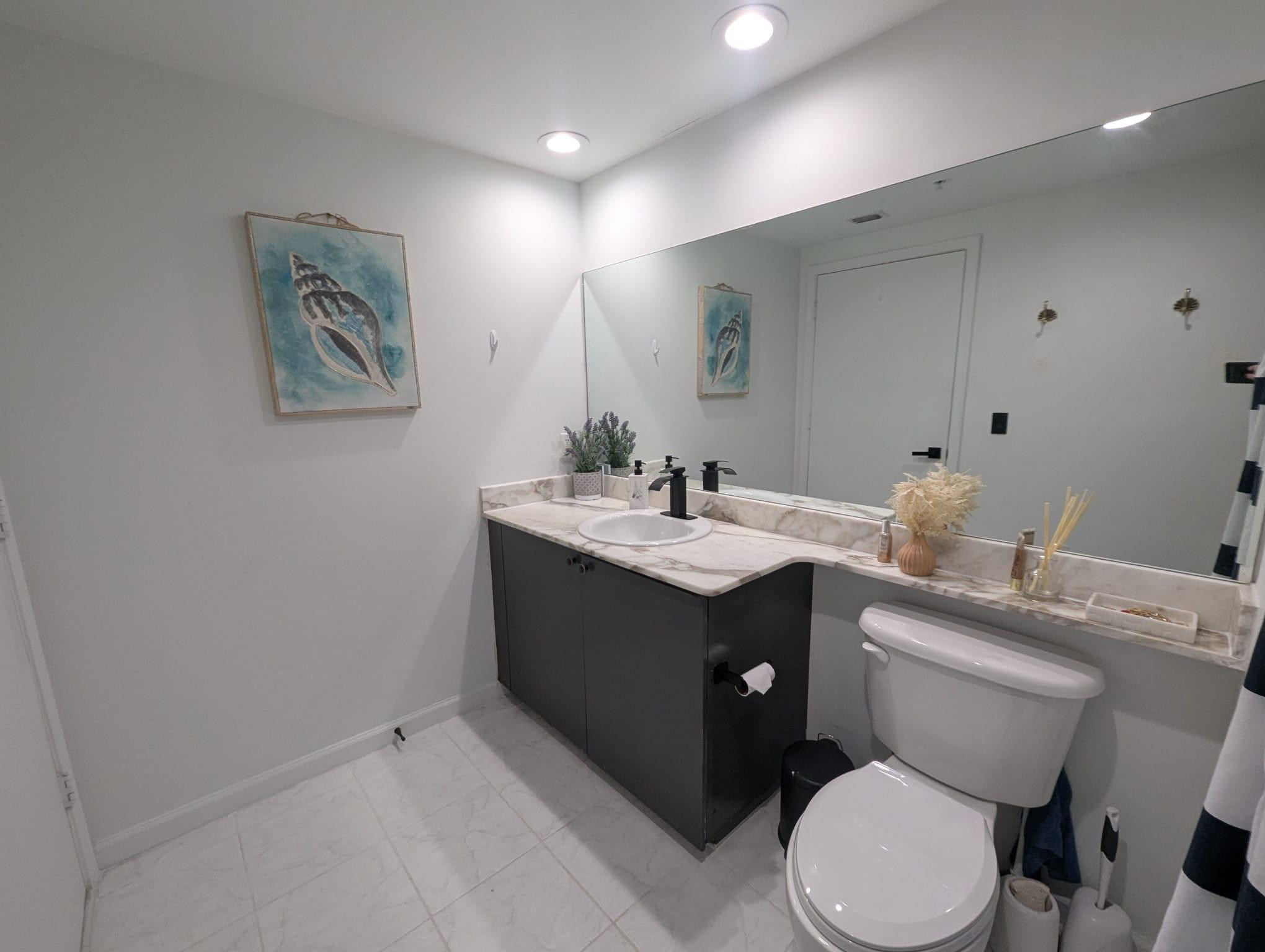 Venture At Aventura East - Residential Lease