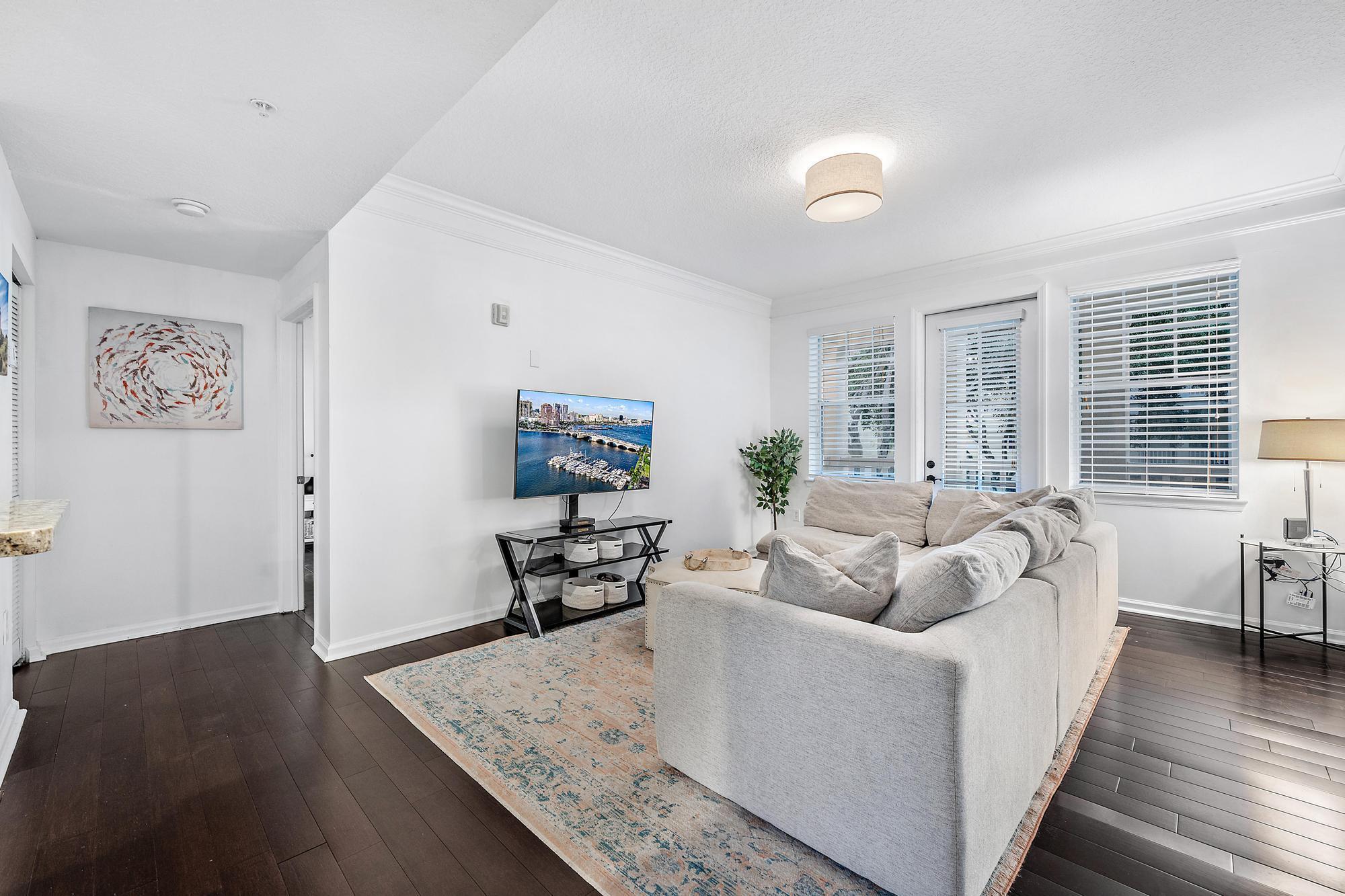 225 Murcia Drive 201