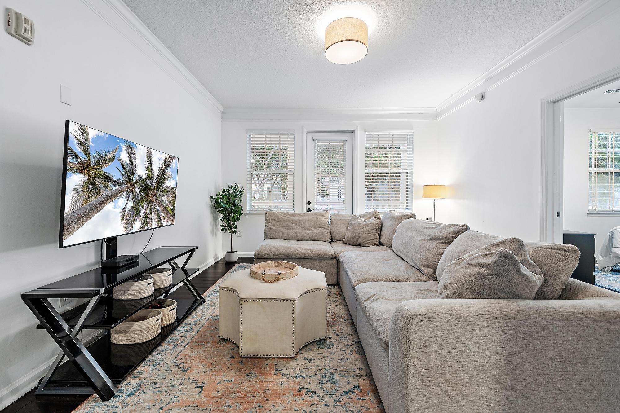 225 Murcia Drive 201