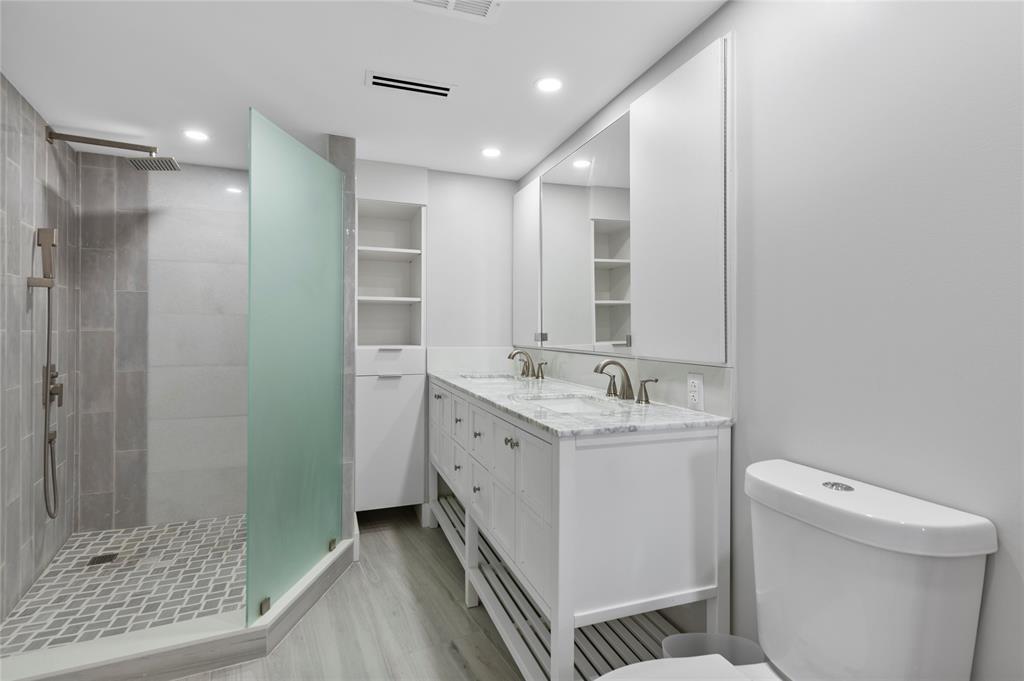 The Galleon Condo - Residential Lease