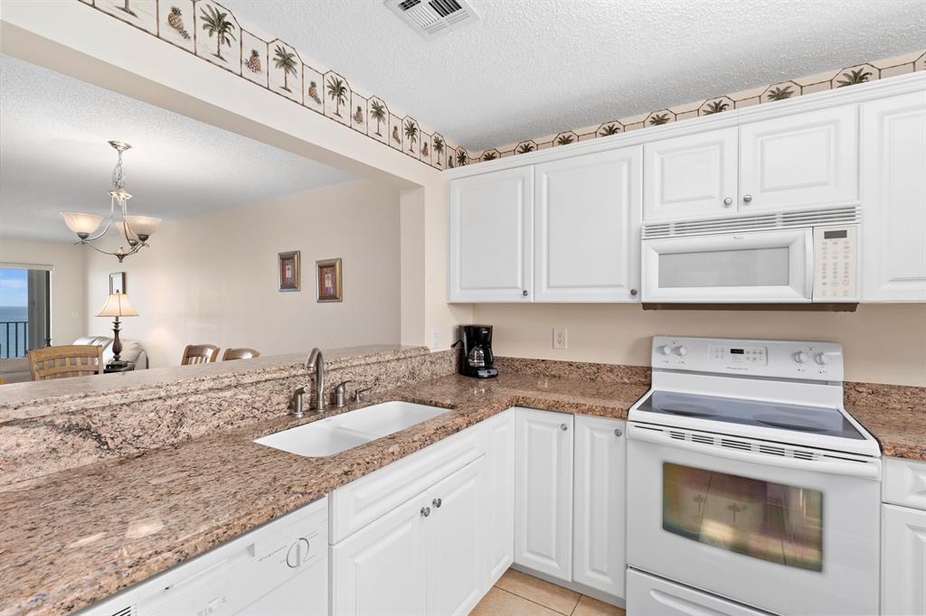 SAND DOLLAR VILLAS CONDOMINIUM D - Residential