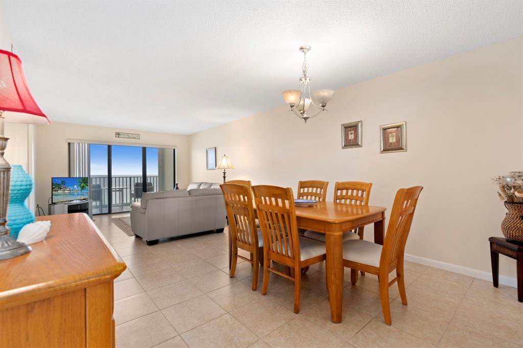 SAND DOLLAR VILLAS CONDOMINIUM D - Residential