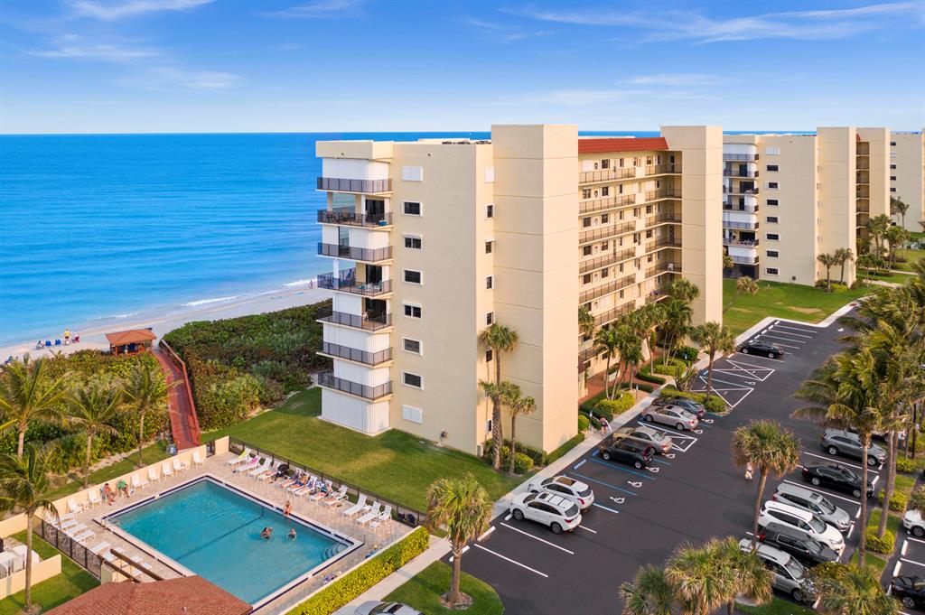 SAND DOLLAR VILLAS CONDOMINIUM D - Residential
