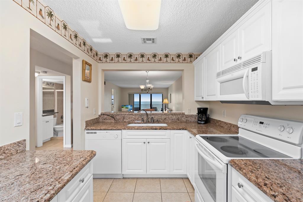 SAND DOLLAR VILLAS CONDOMINIUM D - Residential