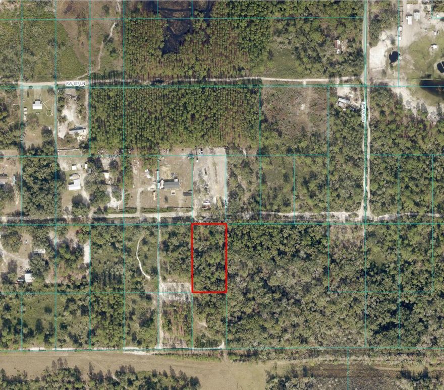 This is a perfect opportunity to investing in the growing Marion Oaks Community. Vacant land 1.25 acres, no flood zone. Nestled in a area close to  highways and the same time offers a calm area to live.. No HOA restrictions. Excellent choice for homeowners to build your dream house and investors.