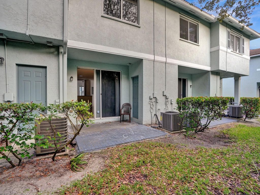 Photo of 3719 Sonoma Drive #3719, Riviera Beach, FL 33404 (MLS # R10949344)