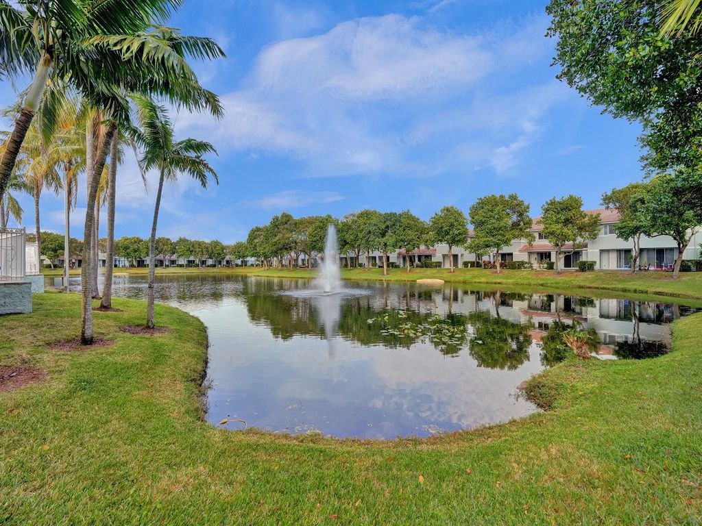 Photo of 3719 Sonoma Drive #3719, Riviera Beach, FL 33404 (MLS # R10949344)