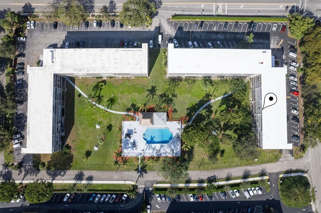 HILLCREST COUNTRY CLUB AP - Residential