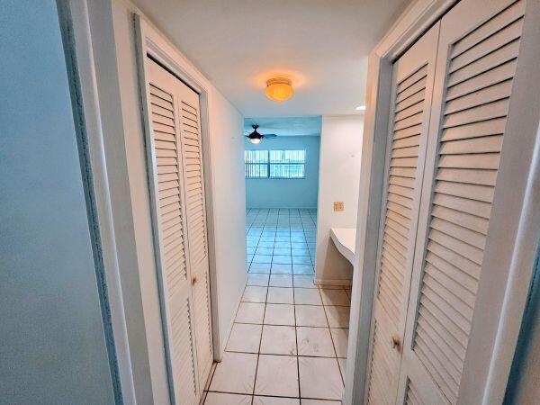 HILLCREST COUNTRY CLUB AP - Residential