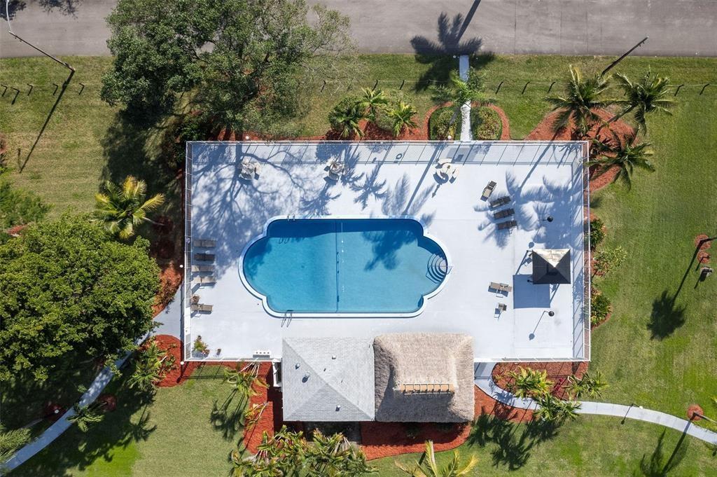 HILLCREST COUNTRY CLUB AP - Residential