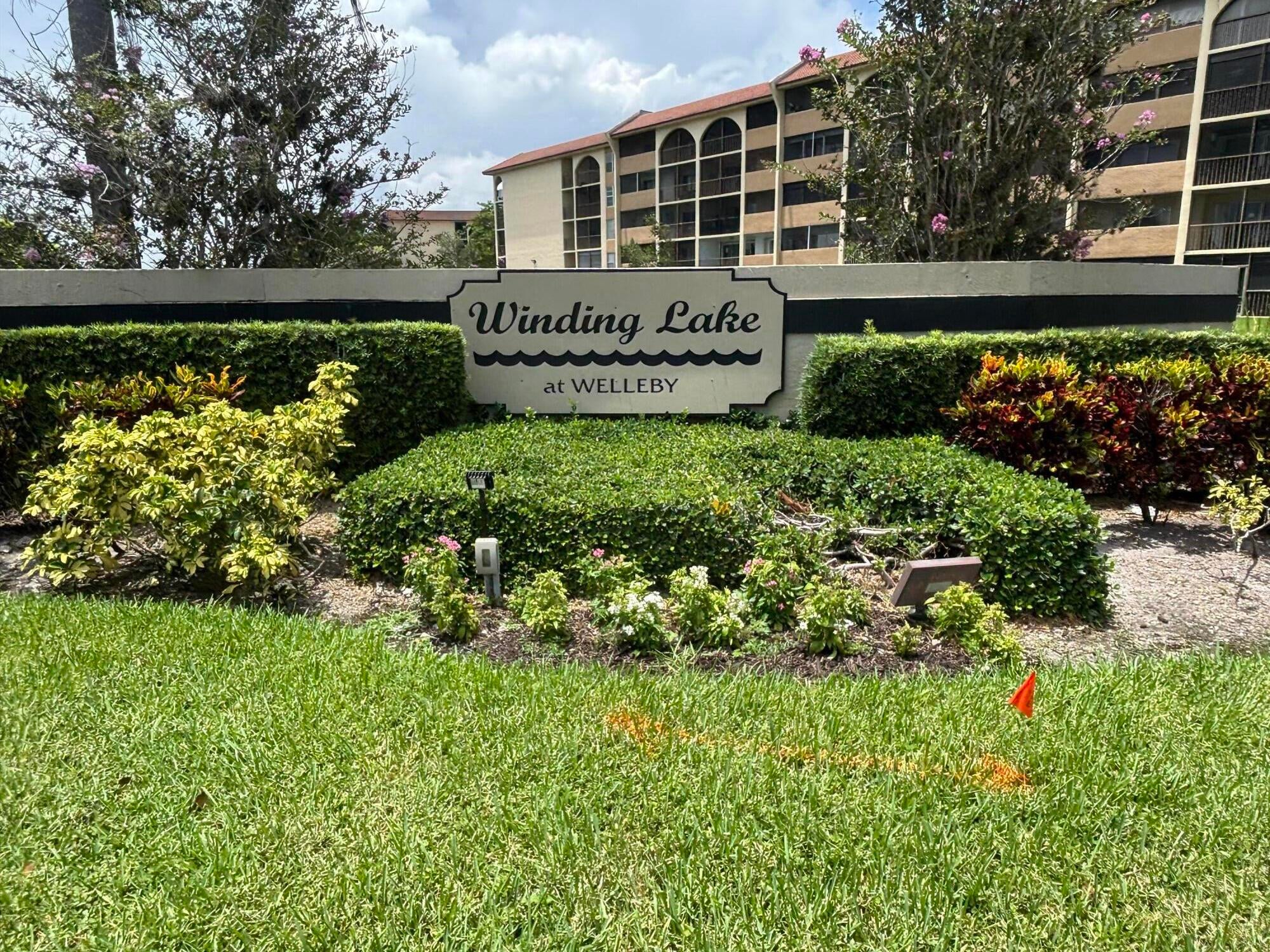 10020 WINDING LAKE Road