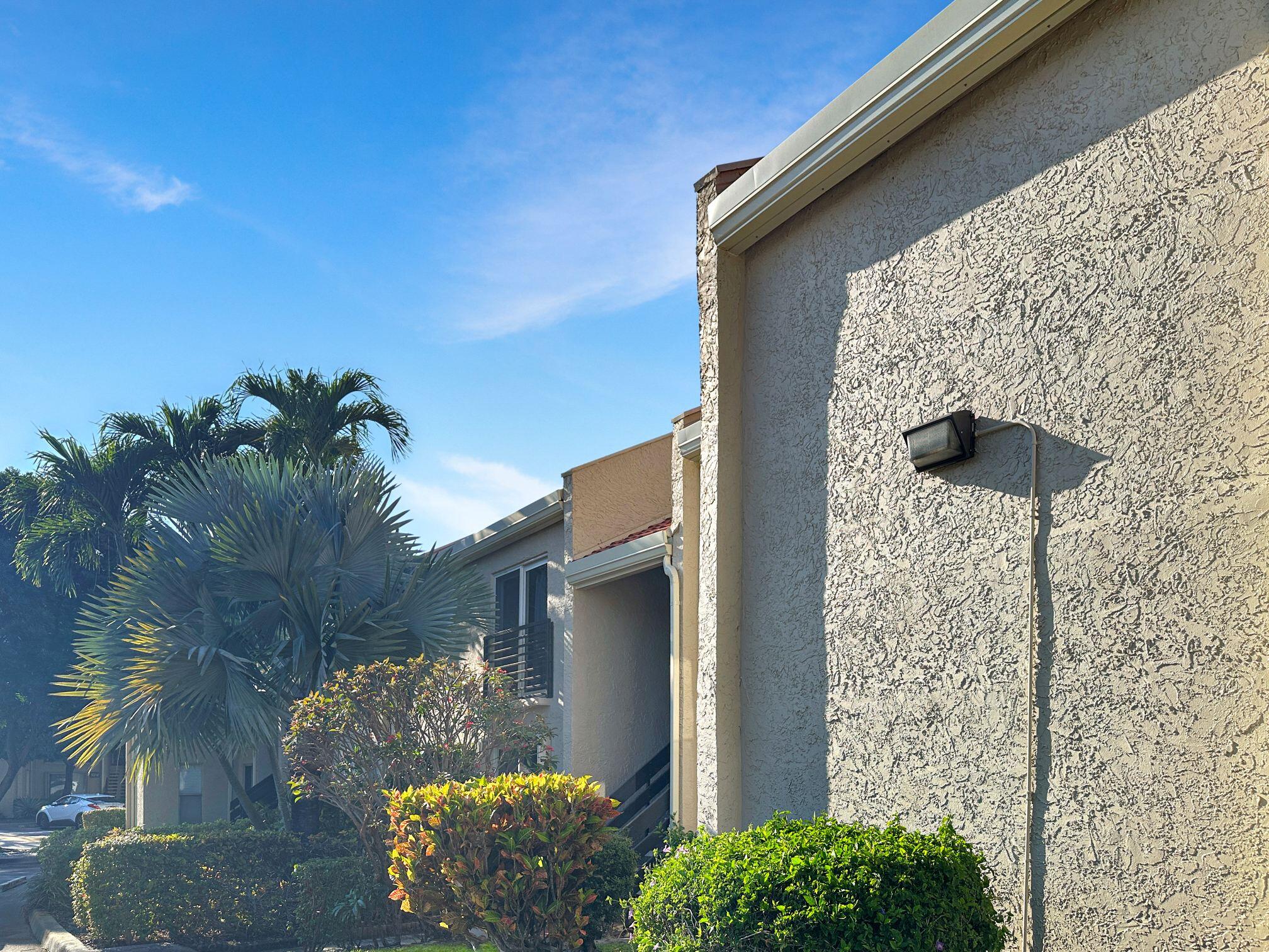 EMBARCADERO CONDO - Residential