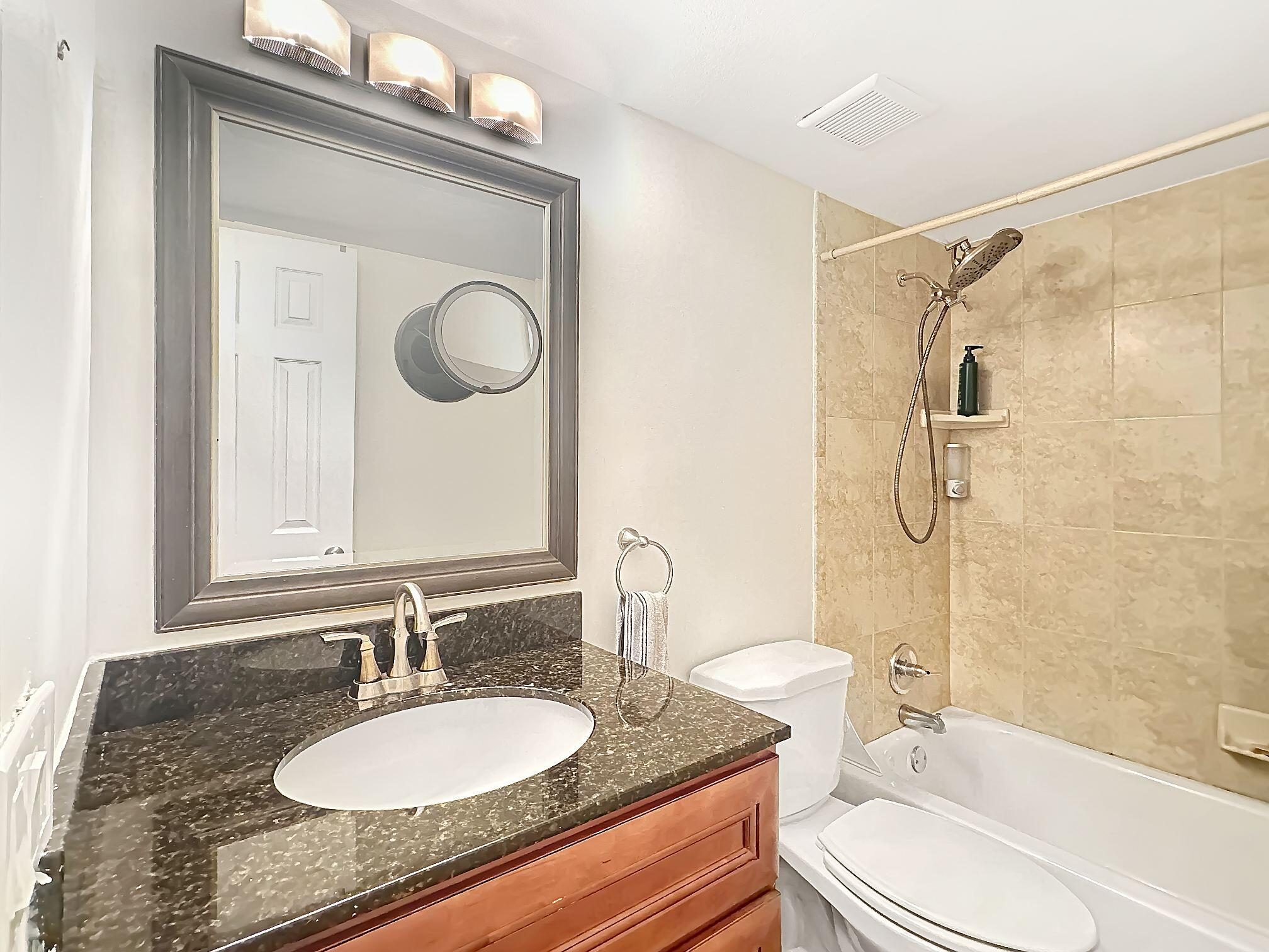 EMBARCADERO CONDO - Residential