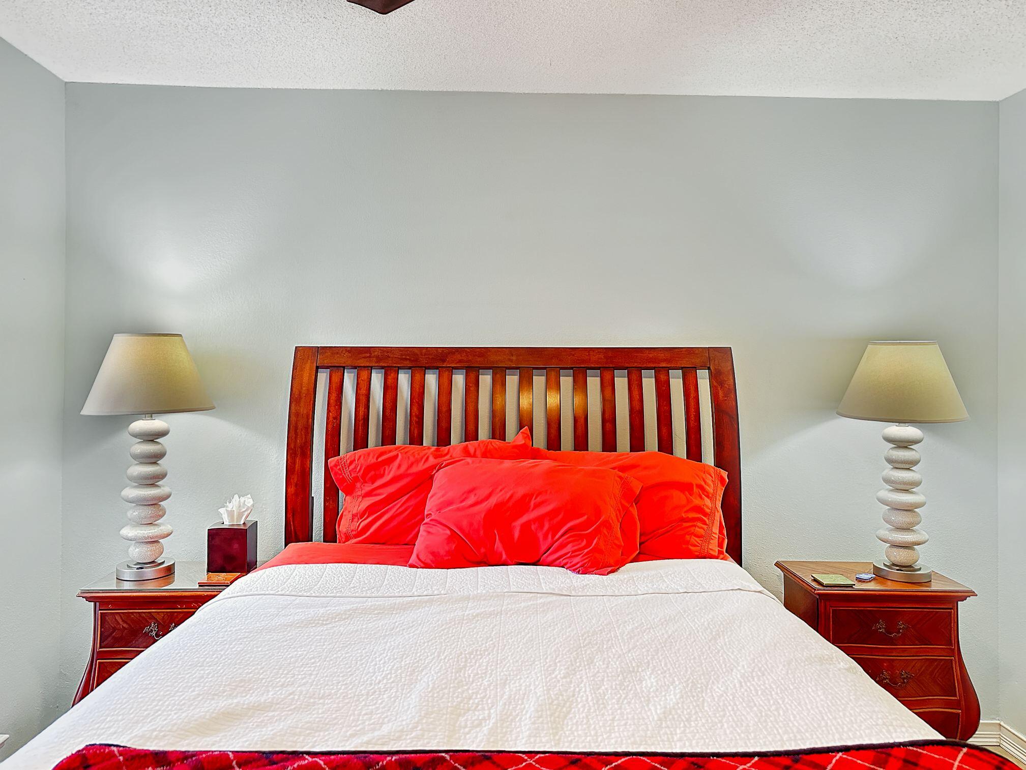 EMBARCADERO CONDO - Residential