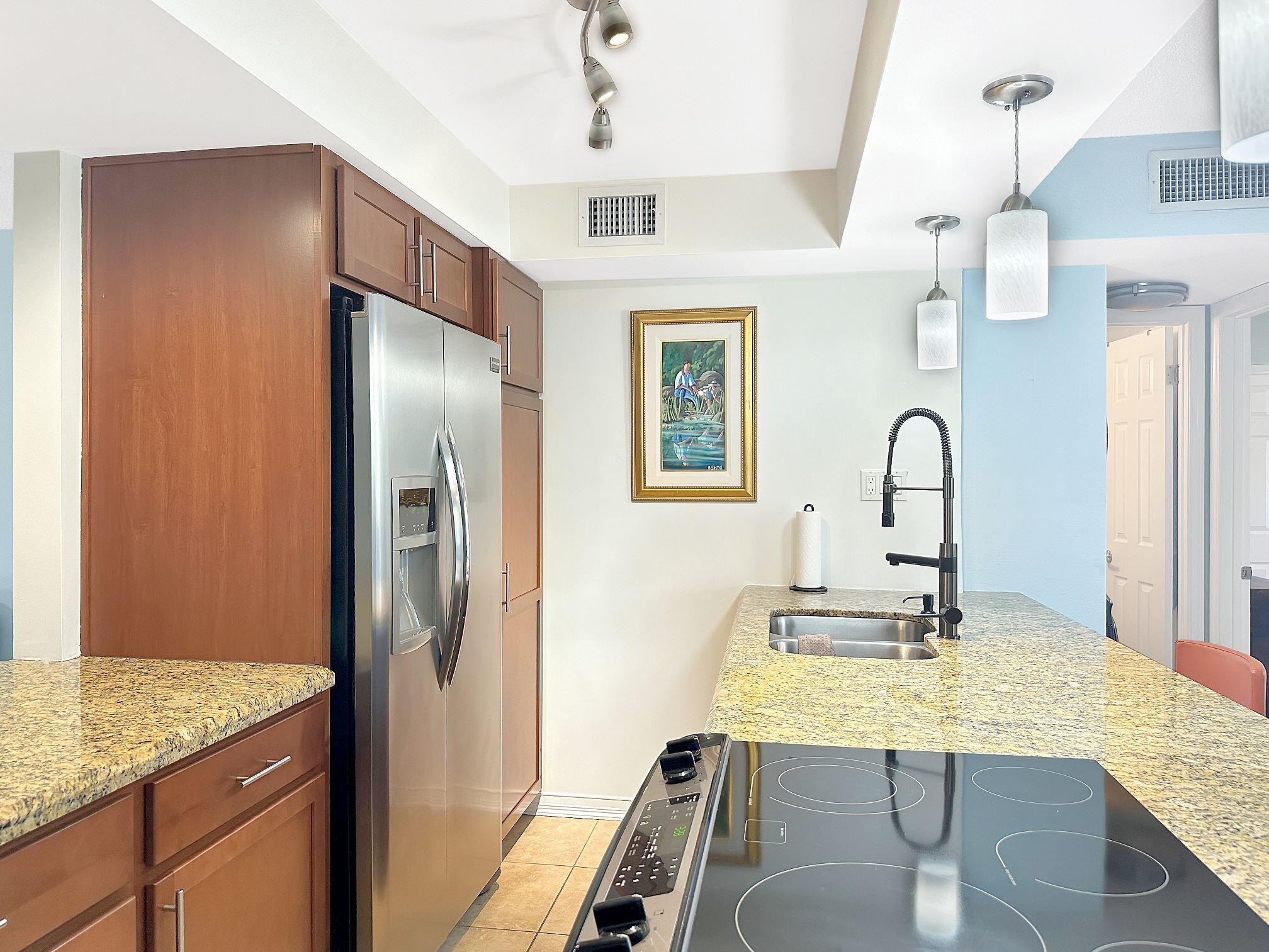 EMBARCADERO CONDO - Residential